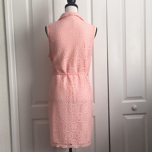 SLEEVELESS PEACH LACE DRESS - Picture 2 of 7